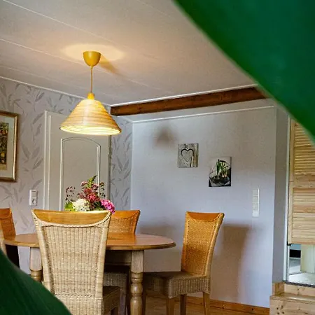 Rosenhof Vulkaneifel * Ormont